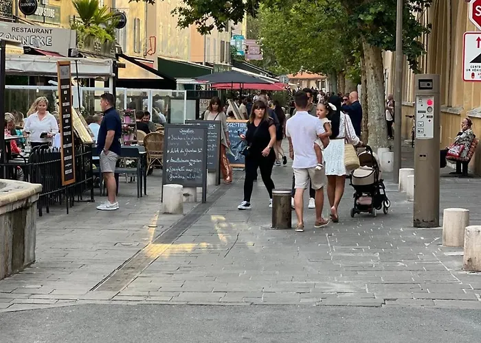 Location Cote D Azur Bateau-hôtel